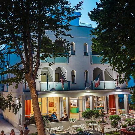 Hotel Admiral Cesenatico Exterior photo