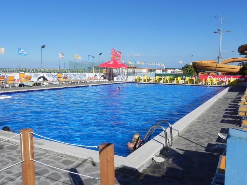 Hotel Admiral Cesenatico Exterior photo
