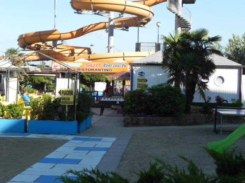 Hotel Admiral Cesenatico Exterior photo